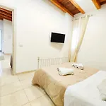 Dreams\'S House